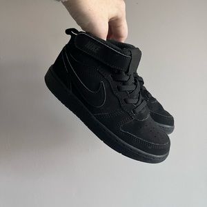 Nike Court Borough Mid 2